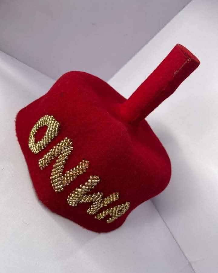 Red Classic Cap – Stylish & Comfortable — image 1